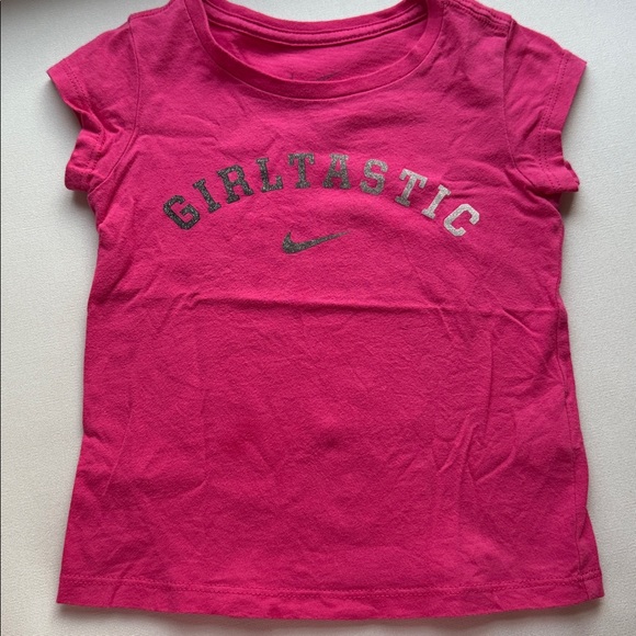 Girls Nike 3T short sleeve shirt outfit - Picture 7 of 10